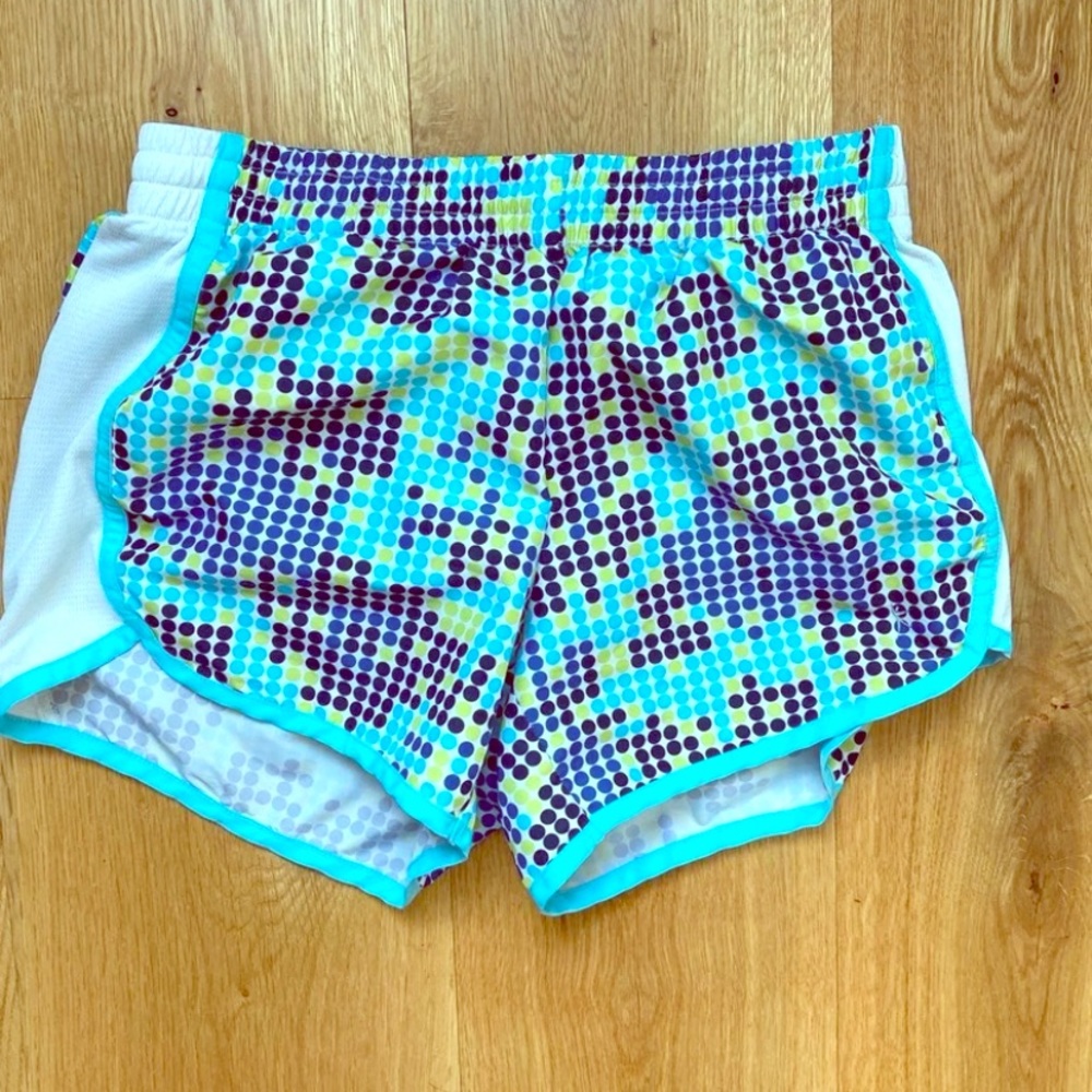 Running shorts - Picture 2 of 2